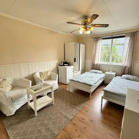 Private And Bathroom In The Heart Of 公寓 德拉门